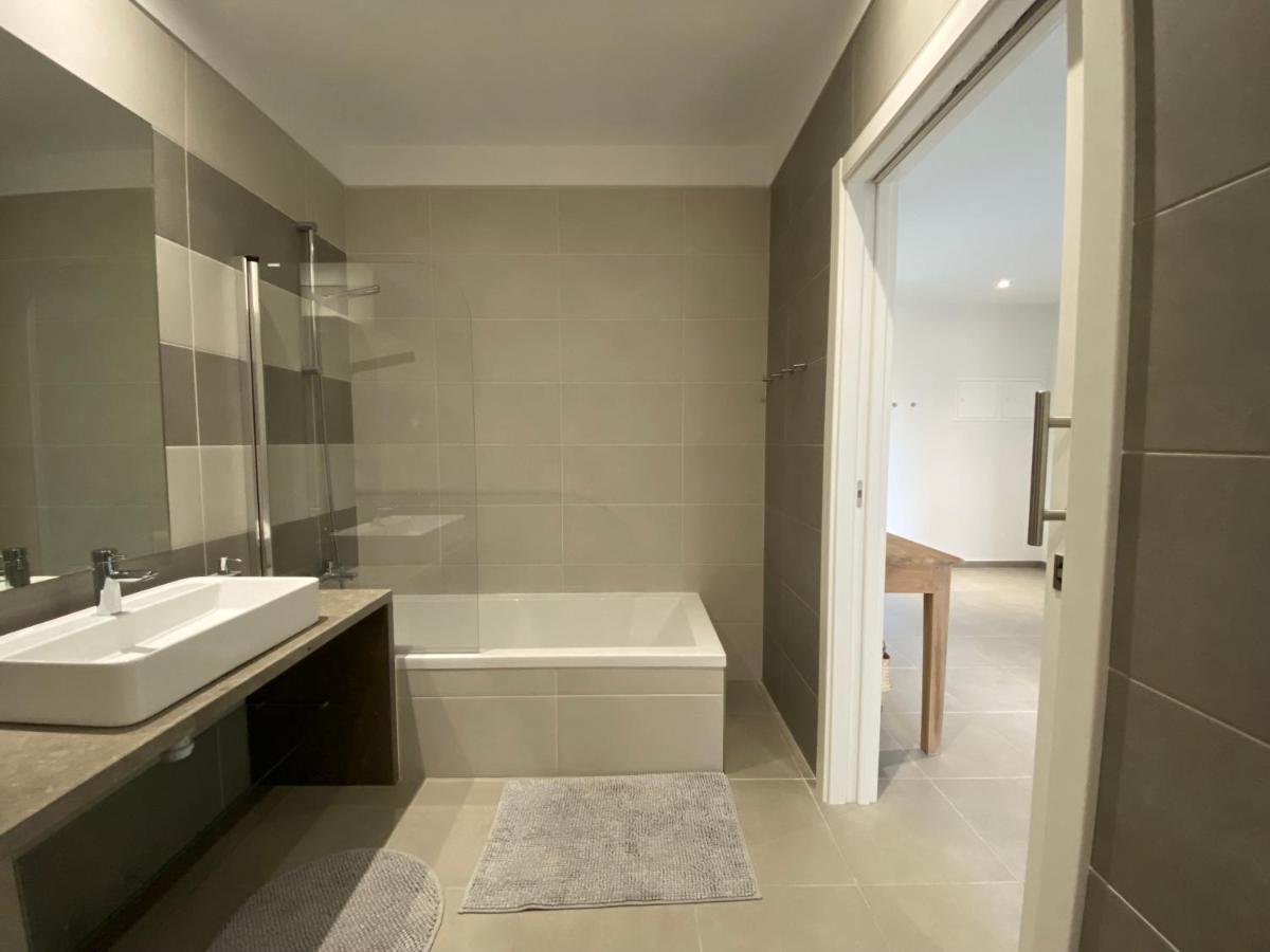 Albufeira Malpique Beach Apartment المظهر الخارجي الصورة